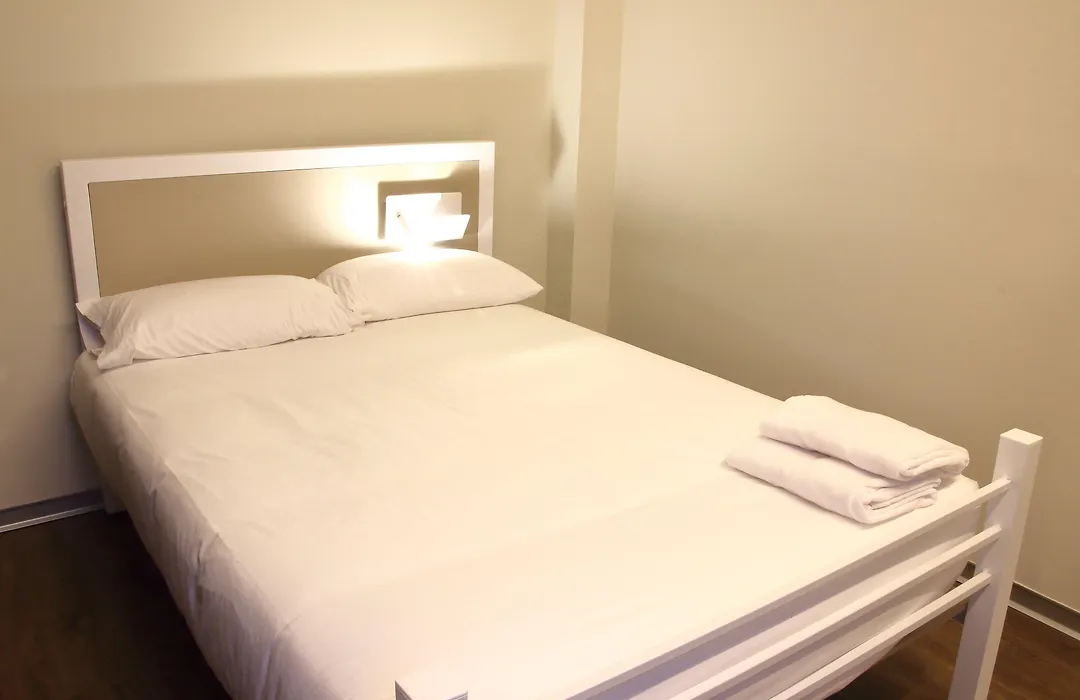 Poshtel Bilbao - Premium Hostel-1